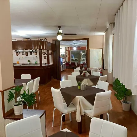 Giappone Parking Hotel Livorno