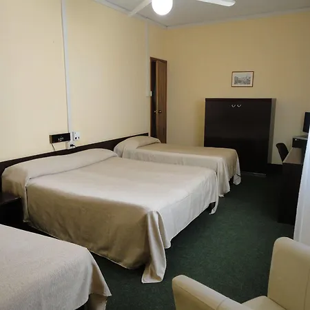 Hotel Giappone Parking