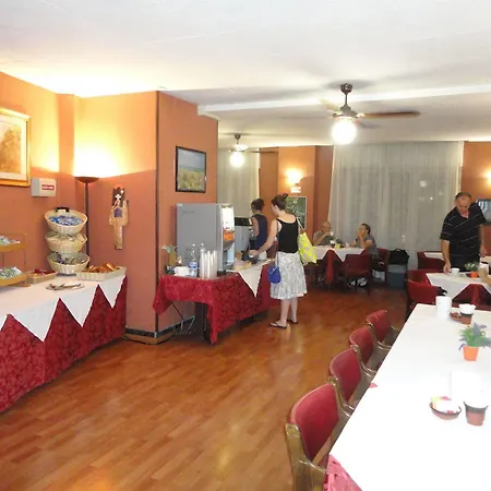 Hotel Giappone Parking Livorno