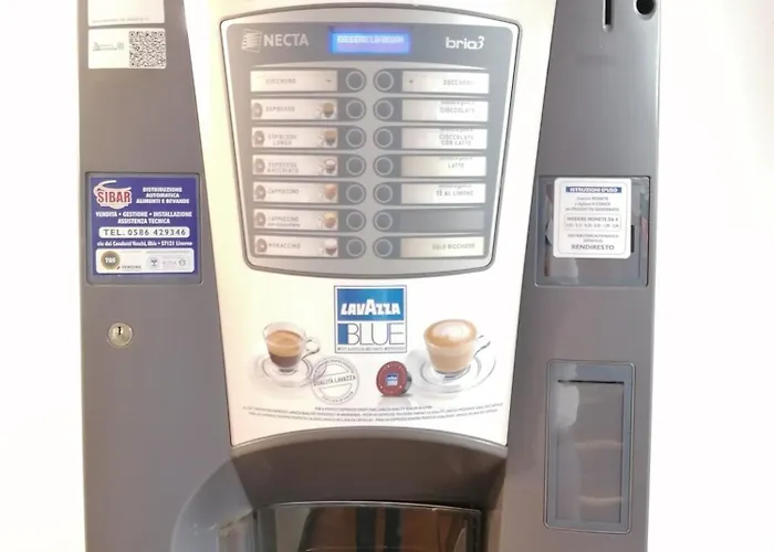 מלון Giappone Parking 3*
